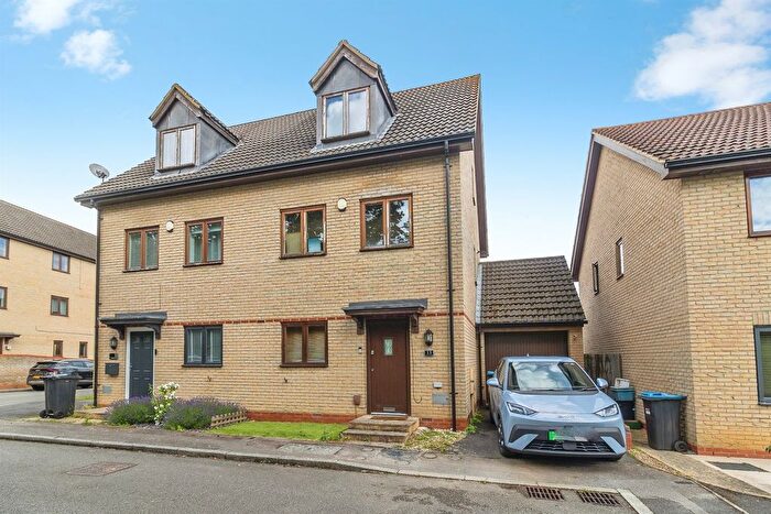 3 Bedroom Semi-Detached House For Sale In Corris Court, Broughton, Milton Keynes, MK10