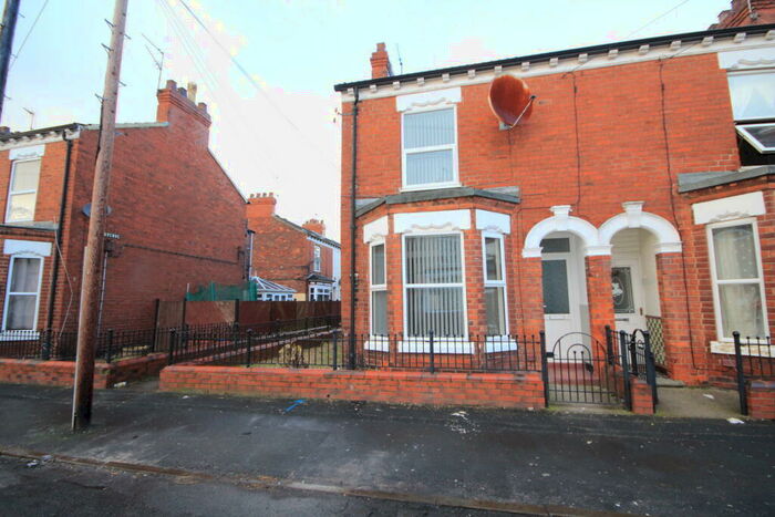 2 Bedroom End Of Terrace House To Rent In Ena St, Hull, HU3