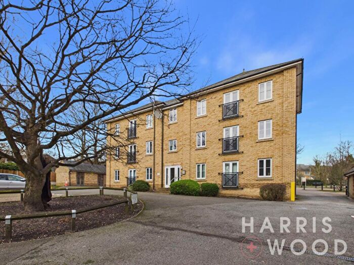 2 Bedroom Flat For Sale In Bradford Drive, Colchester, Essex, CO4