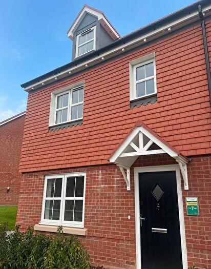 4 Bedroom Property To Rent In Funnell Drive, Stone Cross, Pevensey, BN24