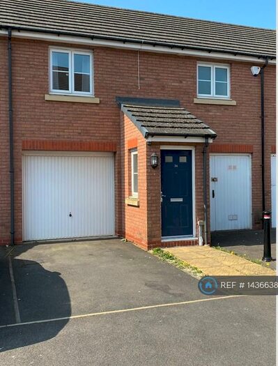 2 Bedroom Flat To Rent In Eden Walk, Bingham, Nottingham, NG13