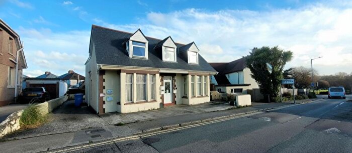 1 Bedroom Flat For Sale In Edgcumbe Avenue, Newquay, TR7