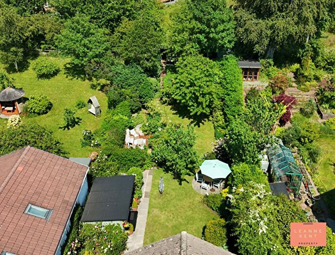 3 Bedroom Detached House For Sale In Pontygwindy Road, Caerphilly, CF83