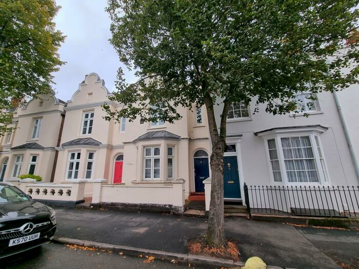 6 Bedroom Terraced House To Rent In Clarendon Avenue, Leamington Spa, CV32