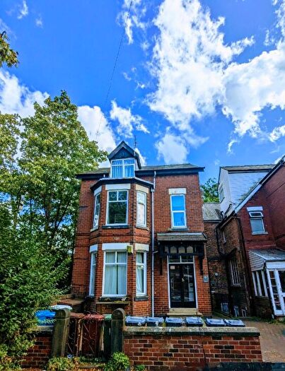 1 Bedroom Flat To Rent In Clifton Road, Manchester, M21