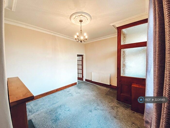 2 Bedroom Terraced House To Rent In Manor Road, Droylsden, Manchester, M43