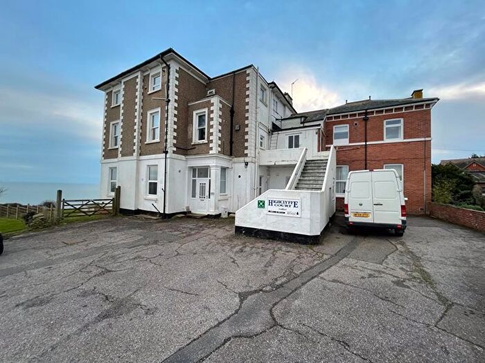 1 Bedroom Property To Rent In Highcliffe Close, Seaton, EX12