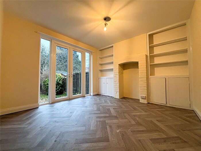 3 Bedroom Detached House To Rent In Elm Grove Road, Farnborough, Hampshire, GU14