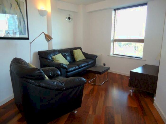 1 Bedroom Apartment To Rent In Whitehall Waterfront, LS1