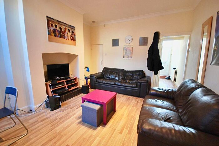 3 Bedroom Terraced House To Rent In Brailsford Road, Fallowfield, Manchester, M14