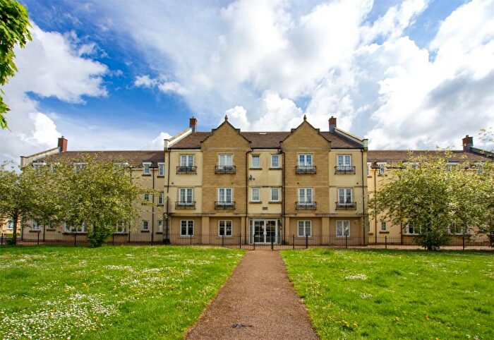 2 Bedroom Apartment To Rent In Woodley Green, Witney, Oxfordshire, OX28
