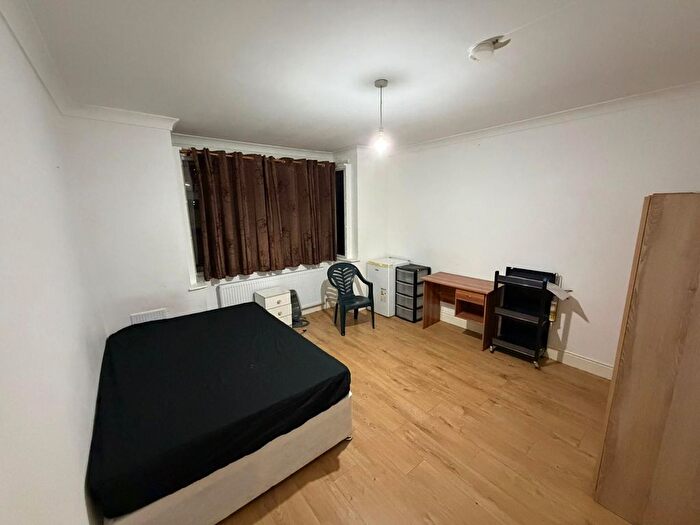 Studio To Rent In Bulstrode Road, Hounslow, Greater London, TW3
