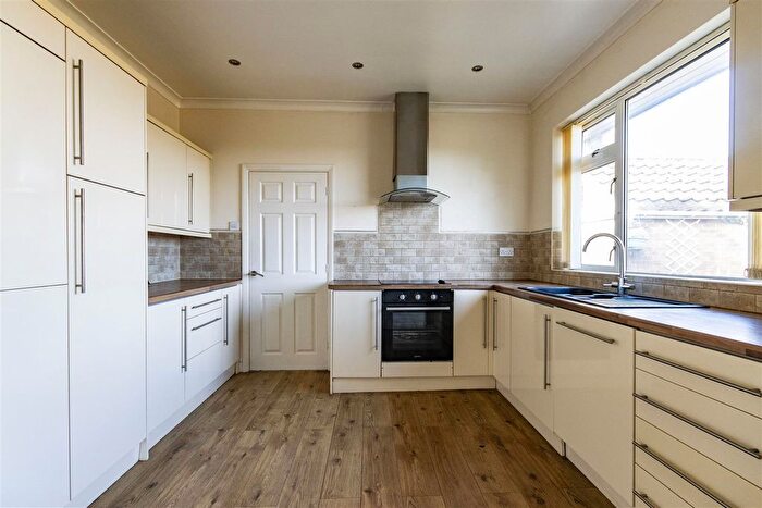 2 Bedroom Detached Bungalow For Sale In Main Street, Scarcliffe, Chesterfield, S44