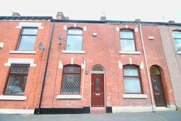 2 Bedroom Terraced House To Rent In Cecil Street, Stalybridge, Cheshire SK15