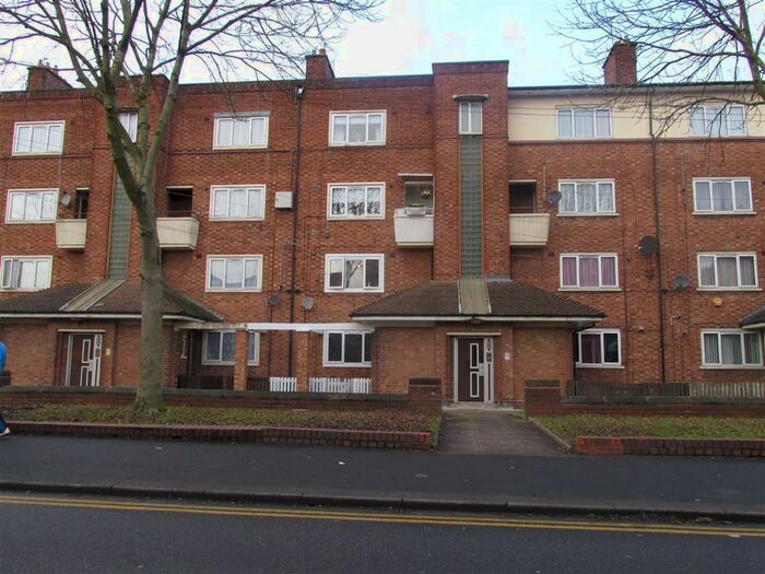 2 Bedroom Flat To Rent In Bearwood Road, Bearwood, Smethwick, B66