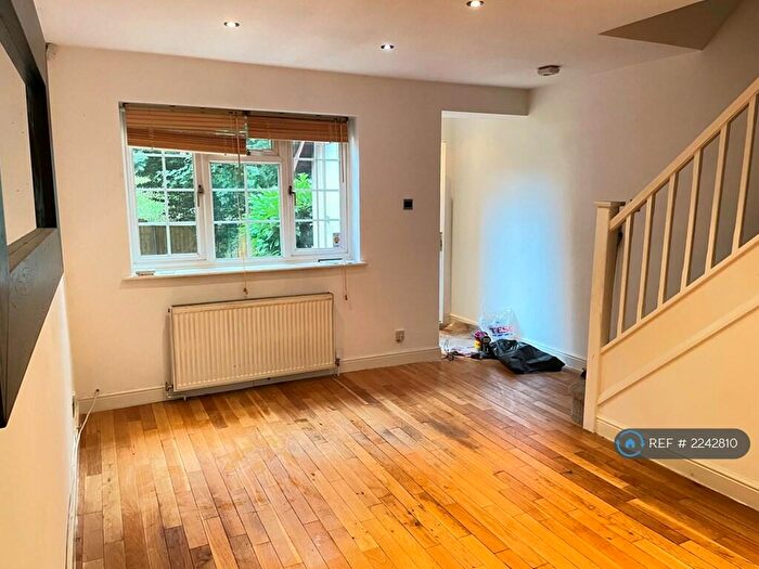 2 Bedroom Terraced House To Rent In Pendragon Walk, London, NW9