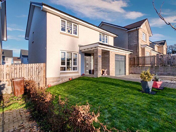 4 Bedroom Detached House For Sale In Cairnmout Gate, Lawthorn, Irvine, KA11