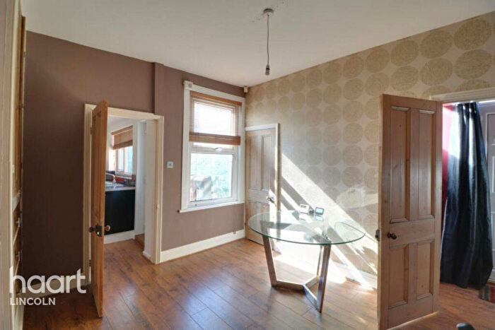 2 Bedroom End Of Terrace House To Rent In Peel Street, Lincoln, LN5