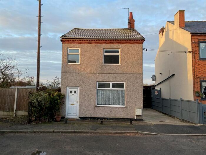 3 Bedroom Detached House To Rent In Alfred Street, Pinxton, Nottingham, NG16