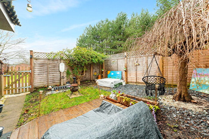 1 Bedroom End Of Terrace House For Sale In Warmwell Close, Poole, BH17