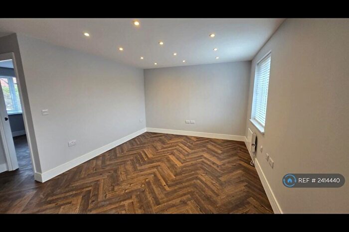 1 Bedroom Flat To Rent In Springfield, Milton Keynes, MK6