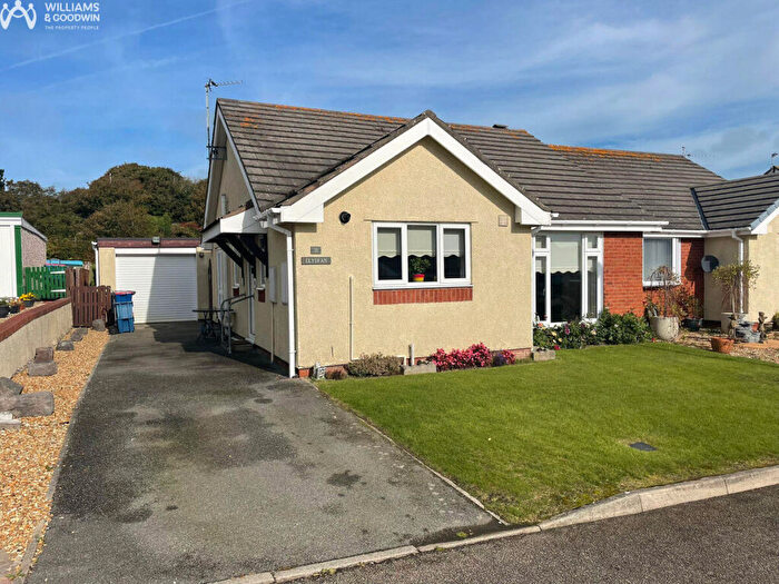 2 Bedroom Semi-Detached Bungalow For Sale In Cae'r Mynydd, Holyhead, Anglesey, LL65