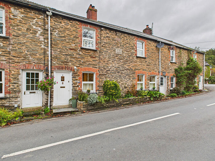 4 Bedroom Cottage For Sale In West End, Hessenford, Cornwall, PL11