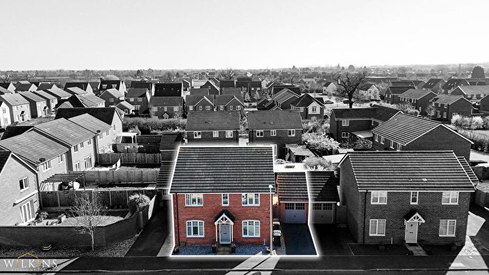 4 Bedroom Detached House For Sale In Harvest Way, Nuneaton, Warwickshire, CV10