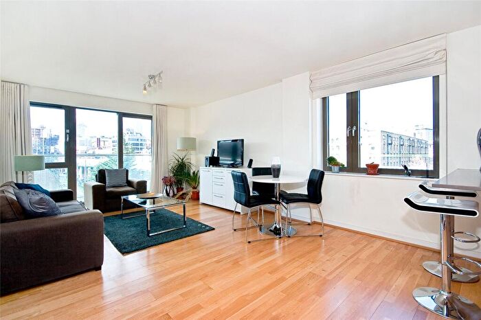 2 Bedroom Apartment To Rent In Fletcher Street, E1