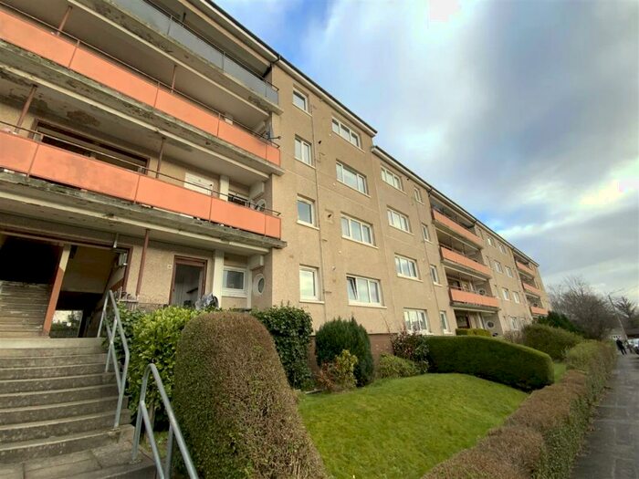 3 Bedroom Apartment To Rent In Brownhill Road, Mansewood, Glasgow, G43