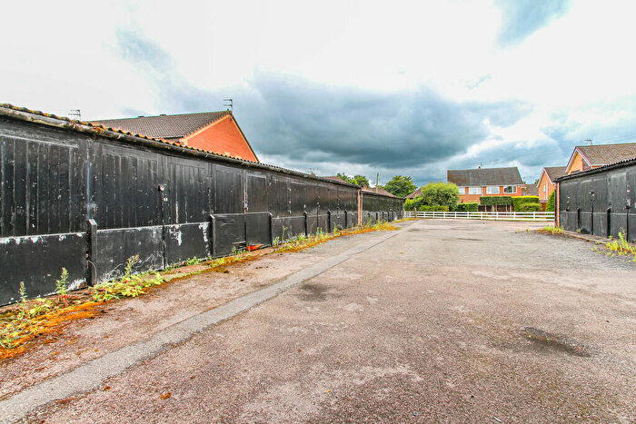 Garage / Parking To Rent In Grasmere Road, Long Eaton, NG10