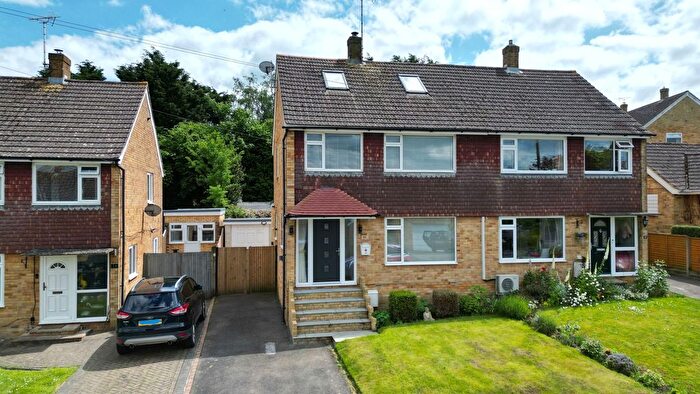 3 Bedroom Semi-Detached House For Sale In Pound Field, Sandhurst, Cranbrook, TN18
