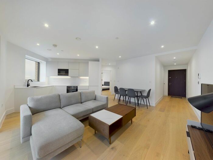 2 Bedroom Flat To Rent In Capital Interchange Way, Kew, London, &# Bed Flat, TW8