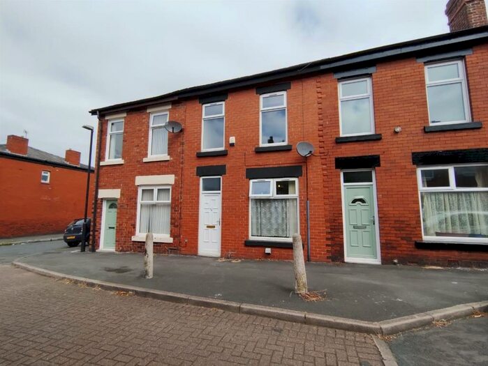 3 Bedroom House To Rent In Geoffrey Street, Chorley, PR6