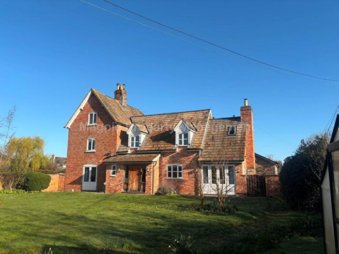 5 Bedroom Detached House To Rent In Tilbrook, PE28