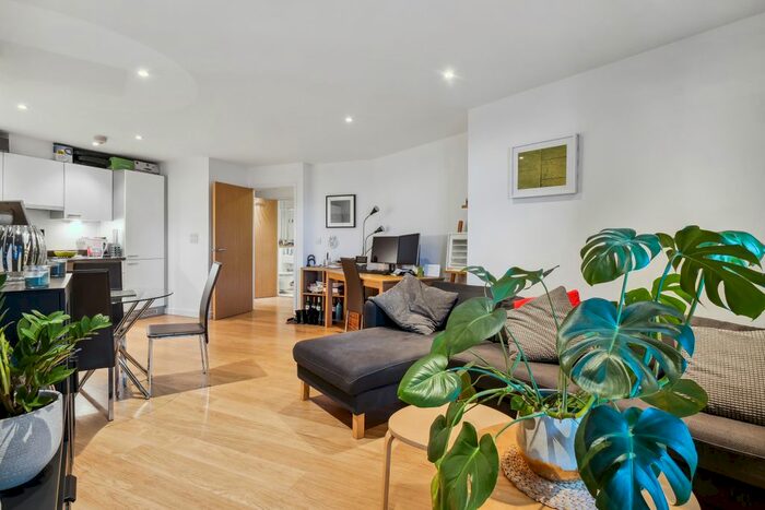 1 Bedroom Flat To Rent In Mybase, Borough, SE1