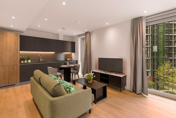 Studio To Rent In Nine Elms Lane, London, SW11