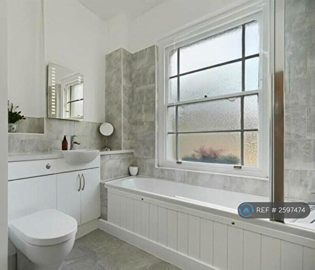 1 Bedroom Flat To Rent In Princess Road, London, NW6