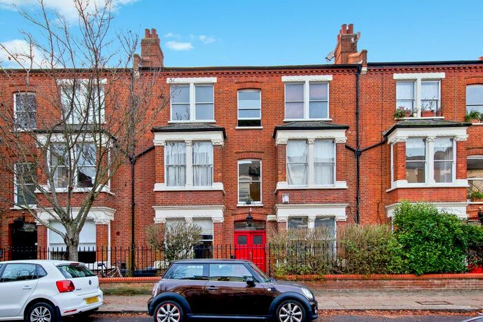 2 Bedroom Flat To Rent In Sulgrave Road, London, W6