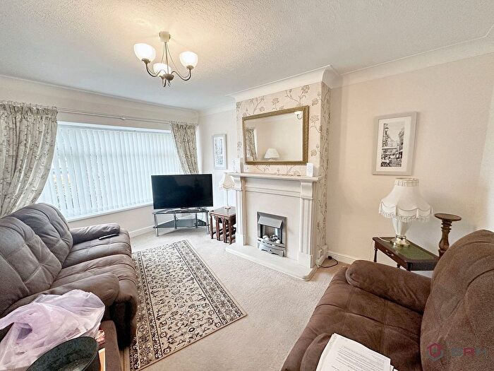 2 Bedroom Bungalow For Sale In Forest Rise, Doncaster, DN4