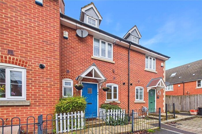 3 Bedroom Terraced House For Sale In Old Dairy Close, Upper Stratton, Swindon, SN2