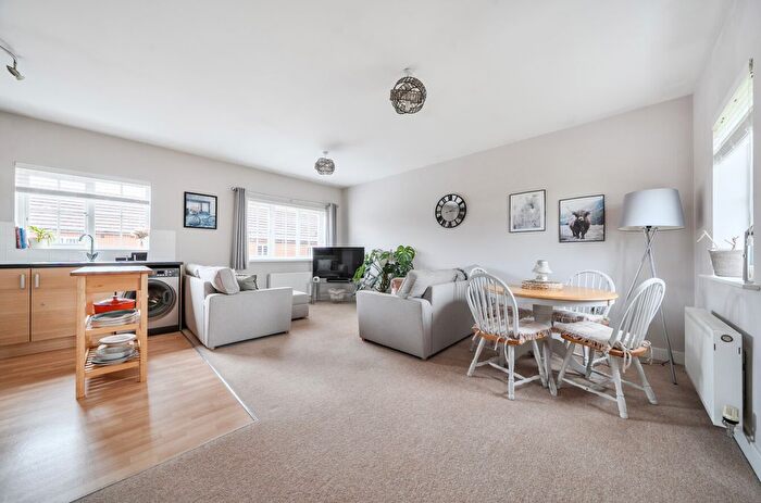 1 Bedroom Property For Sale In Violet Way, Kingsnorth, Ashford, TN23