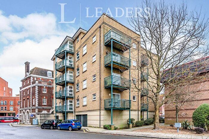 2 Bedroom Apartment To Rent In Neptune House, Southampton, SO14