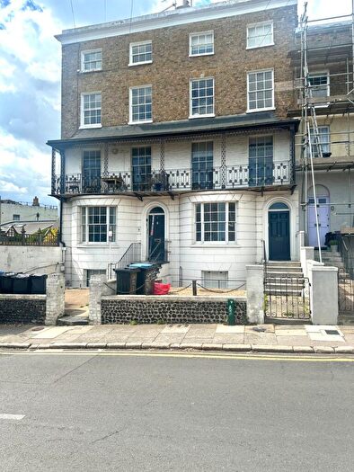 1 Bedroom Flat To Rent In Stone Road, Broadstairs, Kent, CT10