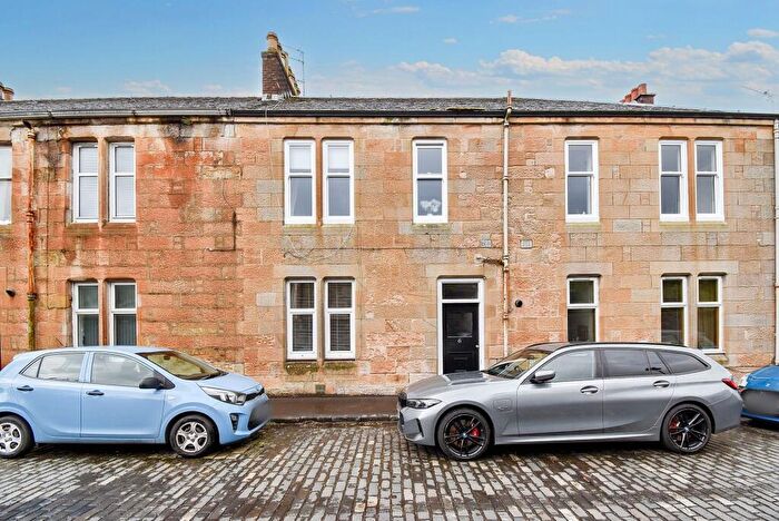 1 Bedroom Flat For Sale In Station Road, Kilsyth, G65