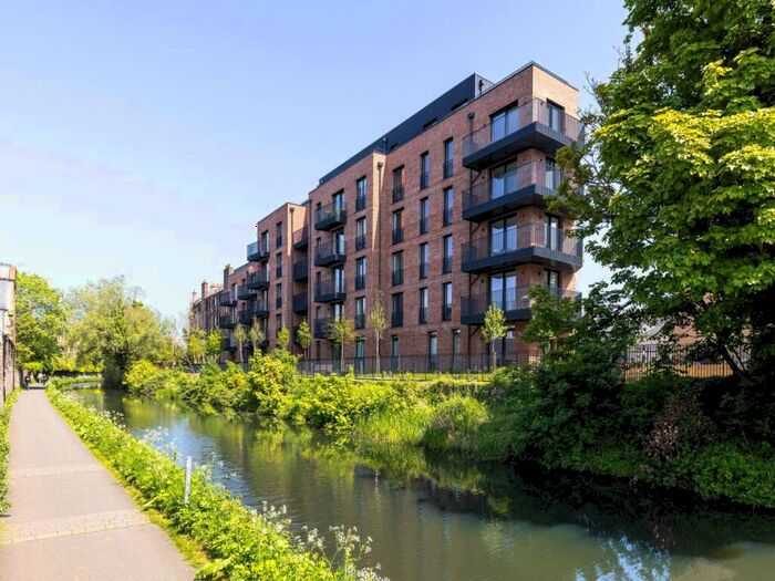 3 Bedroom Flat To Rent In Temple Park Crescent, Polwarth, Edinburgh, EH11