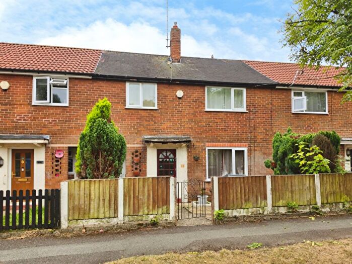 3 Bedroom Terraced House For Sale In Springwood Hall Road, Oldham, OL8
