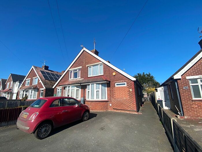 3 Bedroom Semi-Detached House To Rent In Margate Road, Ramsgate, Kent, CT12