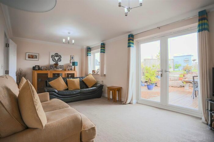 3 Bedroom Semi-Detached House For Sale In Wycoller View, Laneshawbridge, Colne, BB8