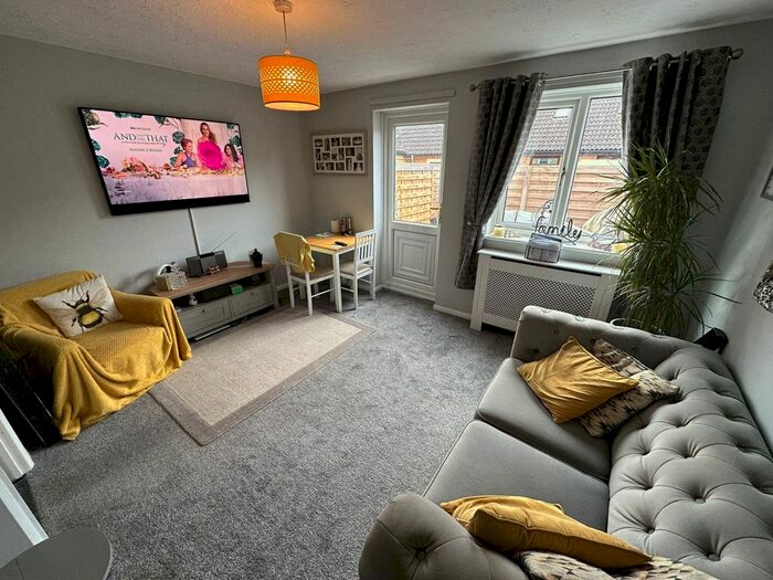 2 Bedroom Terraced House To Rent In Anson Court, Market Deeping